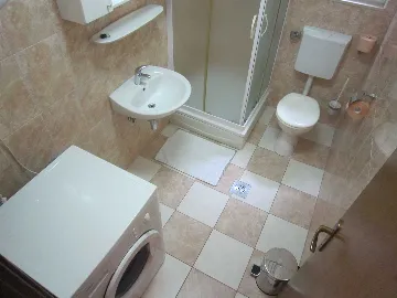 Primošten 3-Bedroom Apartment with Sea View