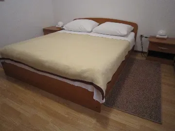 Primošten 3-Bedroom Apartment with Sea View