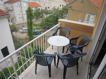 Primošten 3-Bedroom Apartment with Sea View