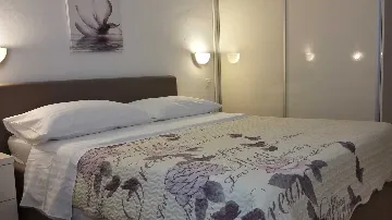 Apartment in Primošten for 1 Guest