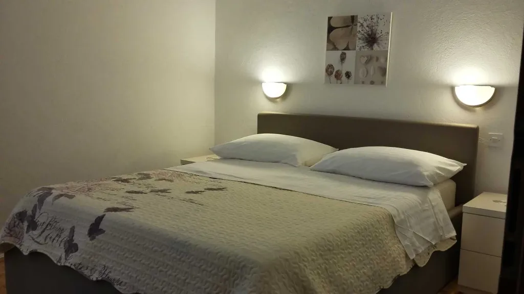 Apartment in Primošten for 1 Guest
