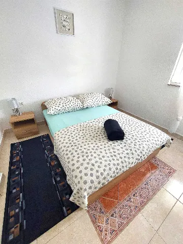 Vodice 1-Bedroom Apartment for 4 with Parking