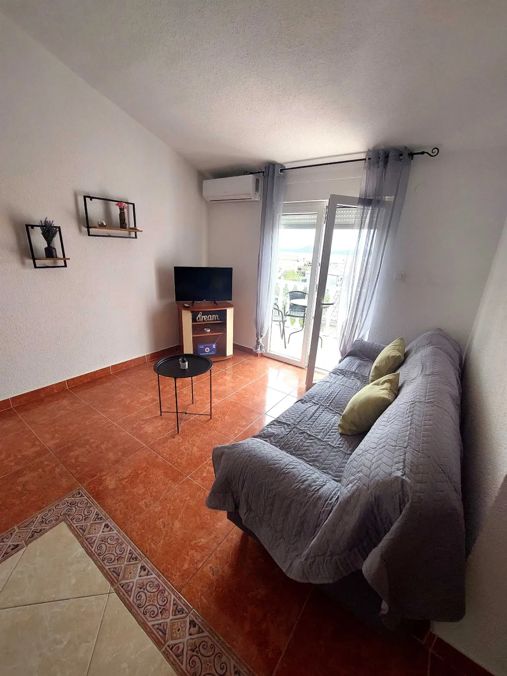 One-Bedroom Apartment in Vodice for 4 Guests