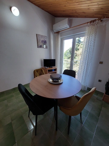 One-Bedroom Apartment for 2–3 Guests in Primošten