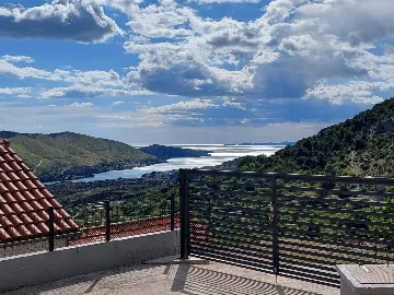 Grebaštica 2-Bedroom Apartment for 4 Guests