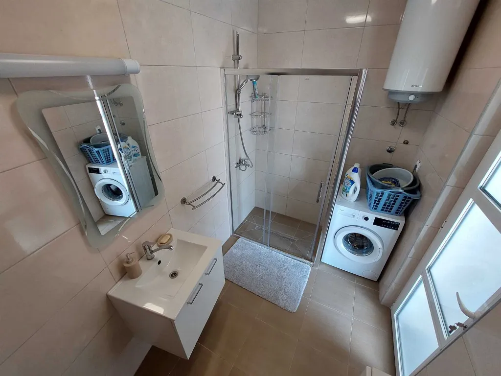 Grebaštica 2-Bedroom Apartment for 4 Guests