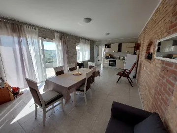 Grebaštica 2-Bedroom Apartment for 4 Guests