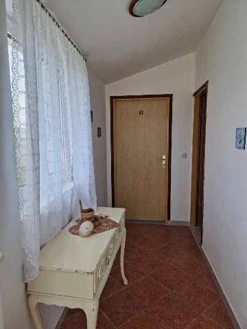 Apartment in Tribunj for Up to 5 Guests