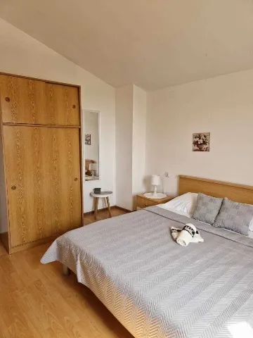 Apartment in Tribunj for Up to 5 Guests