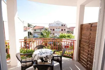 Tribunj Apartment for up to 4 Guests (A3)