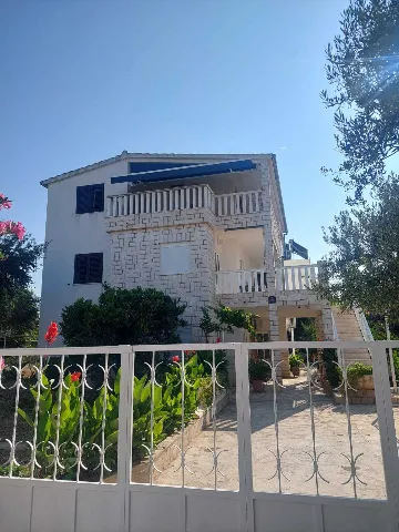 Studio Apartment in Rogoznica for 1 Guest