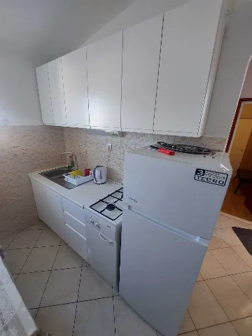 Rogoznica Two-Bedroom Apartment for 4 Guests