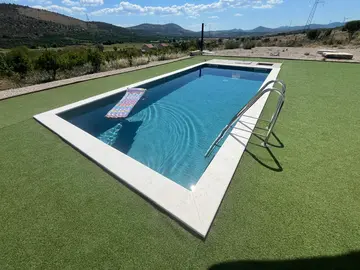 Holiday House in Šibenik for 4 Guests with Parking