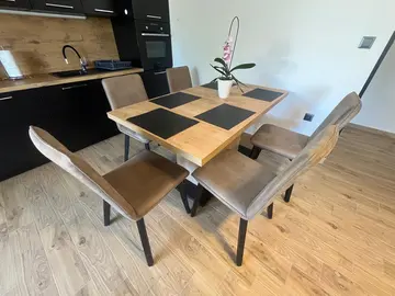 Holiday House in Šibenik for 4 Guests with Parking