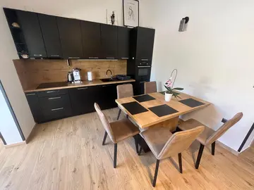 Holiday House in Šibenik for 4 Guests with Parking