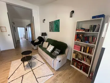 Holiday House in Šibenik for 4 Guests with Parking