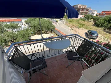 Two-Bedroom Apartment in Vodice for 4 Guests
