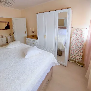 Apartment for 4 Guests with Parking in Šibenik