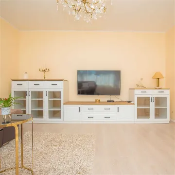 Apartment for 4 Guests with Parking in Šibenik