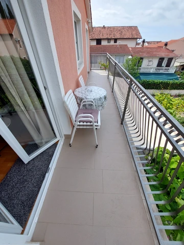 2-Bedroom Apartment in Vodice for Up to 4