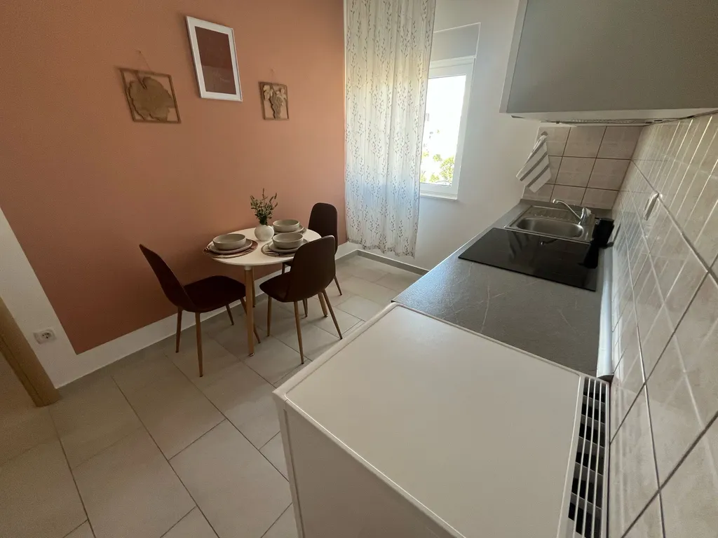 Compact 1-Bed Apartment in Vodice