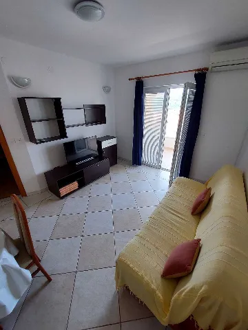 Primošten 1-Bedroom Apartment for 1 Guest