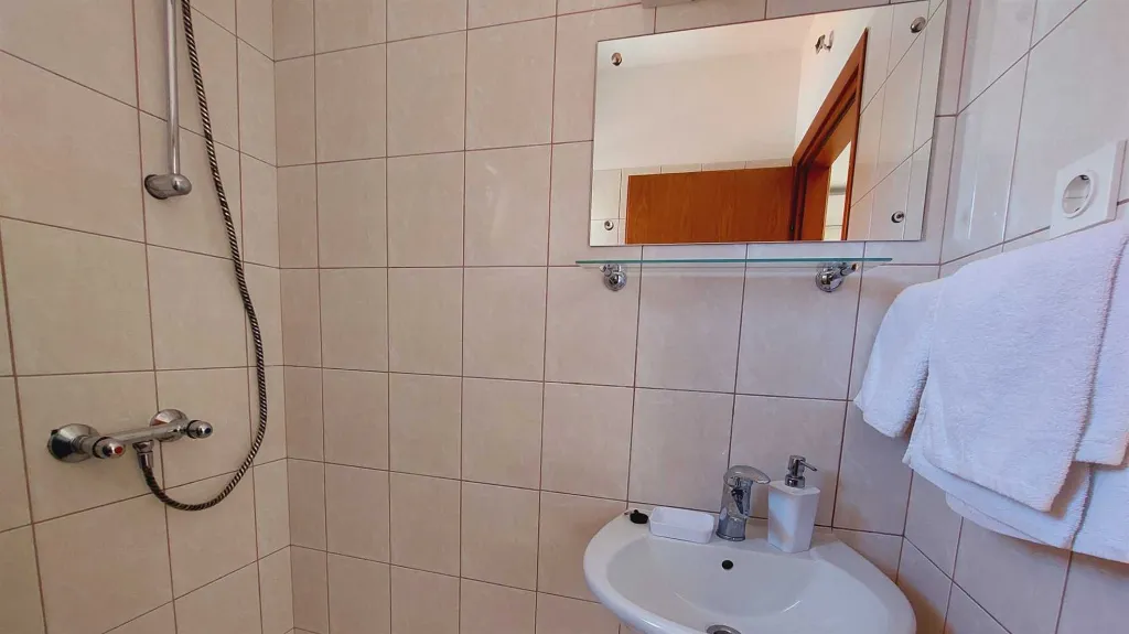 1-Bedroom Apartment in Primošten for 3 Guests