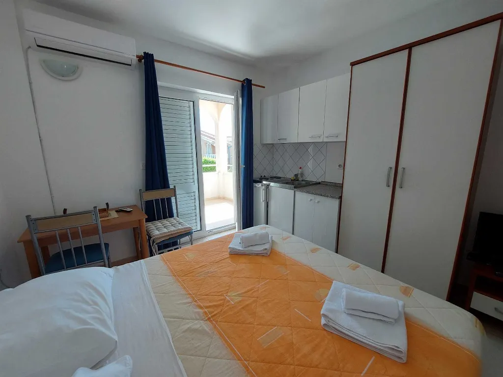 Primošten Studio for 1 Guest