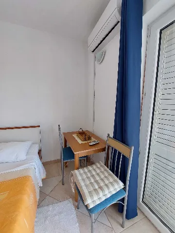 Primošten Studio for 1 Guest