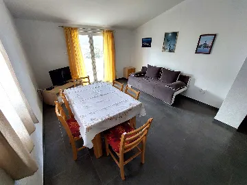Two-Bedroom Apartment in Šibenik for 6 Guests