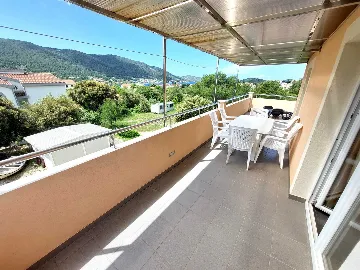 Two-Bedroom Apartment in Šibenik for 6 Guests