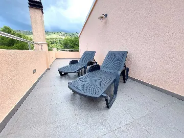 Two-Bedroom Apartment in Šibenik for 6 Guests