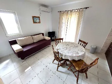 1-Bedroom Apartment for 4 in Šibenik