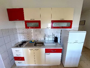 1-Bedroom Apartment for 4 Guests in Šibenik