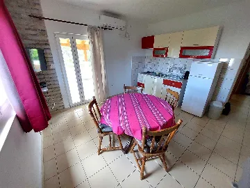 1-Bedroom Apartment for 4 Guests in Šibenik