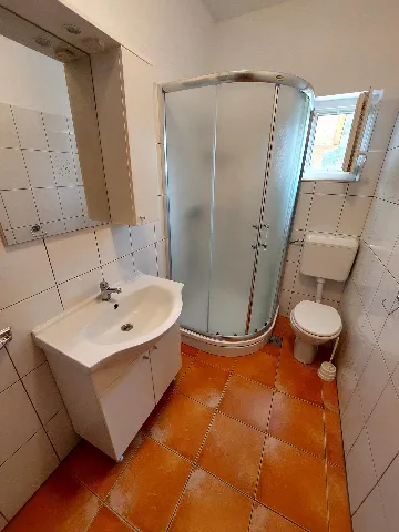 1-Bedroom Apartment for 4 Guests in Šibenik