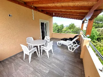 1-Bedroom Apartment for 4 Guests in Šibenik
