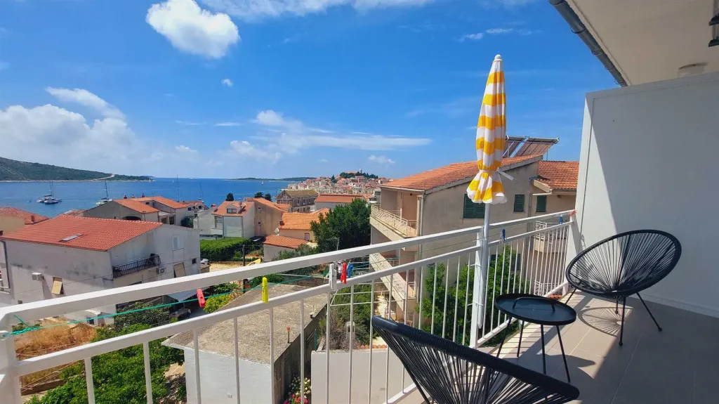 Primošten Room for 2 with Sea View