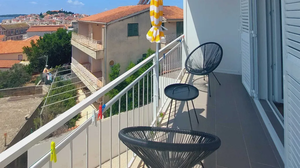 Primošten Room for 2 with Parking