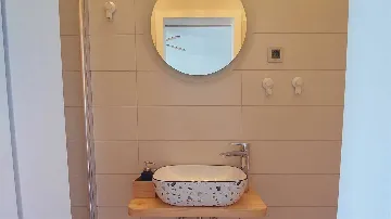 Room with Parking in Primošten for 2 Guests