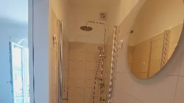 Room with Parking in Primošten for 2 Guests