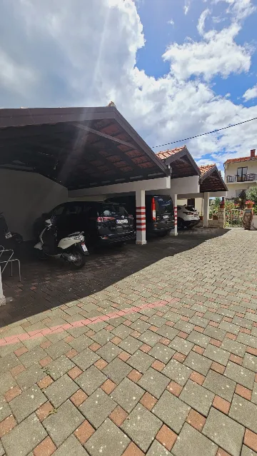 2-Bedroom Apartment in Primošten with Parking