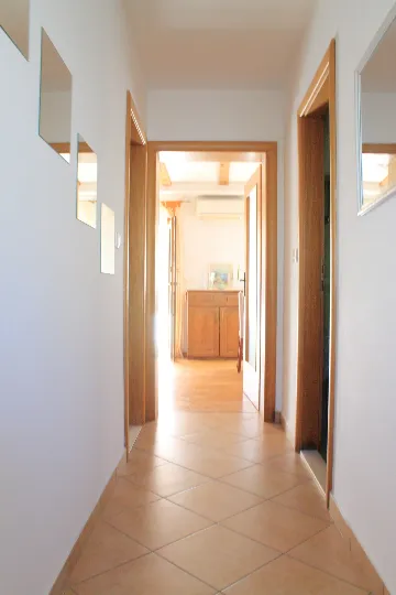 2-Bedroom Apartment in Vodice (Up to 6 Guests)