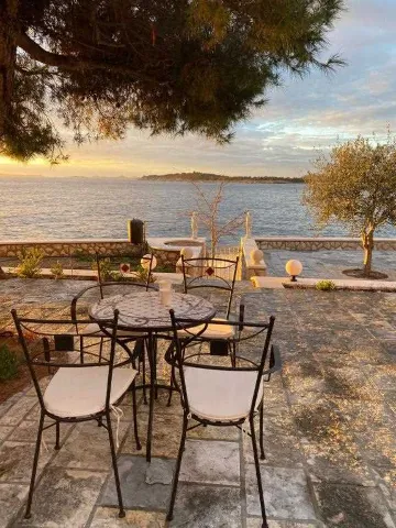 Apartment for 2 Guests in Primošten