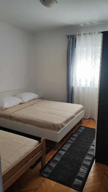 2-Bedroom Apartment in Vodice for Up to 5