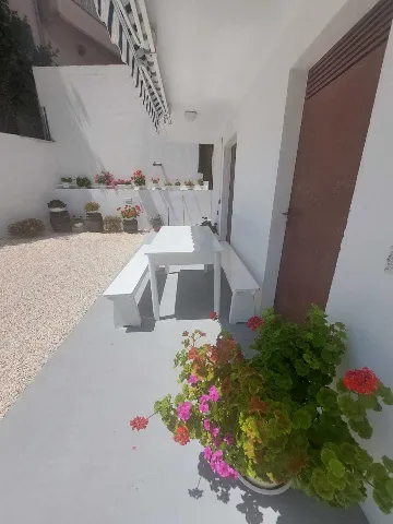 Apartment with Parking in Primošten