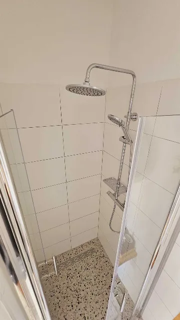 Room for 2 in Primošten with Parking