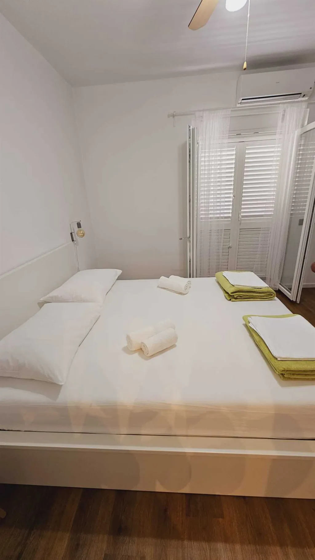 Room for 2 in Primošten with Parking