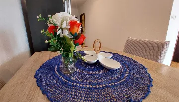 Two-Bedroom Apartment for 5 Guests in Primošten Burnji