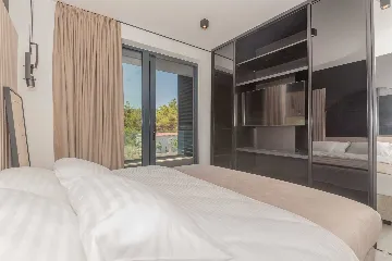 Holiday House with Pool in Srima, Vodice